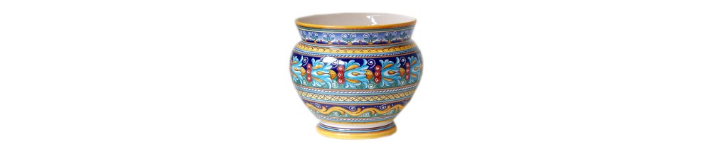 Ceramic cachepot